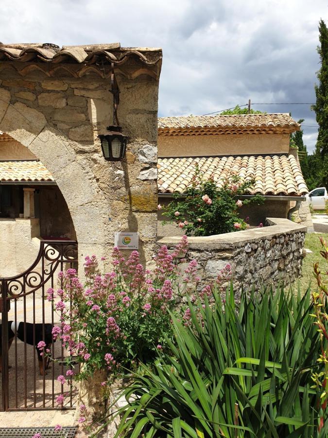 Mas de Reilhanette Montbrun-les-Bains Exterior foto